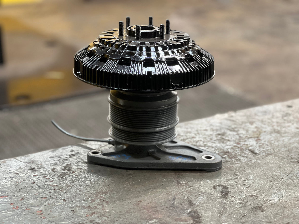 2006 Mack AMI-300 Horton 2-Speed Fan Clutch P/N 79A9498-2, Mounting Base P/N 601741