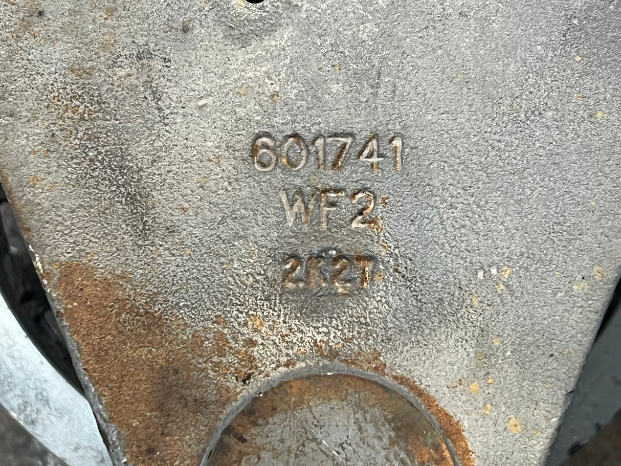 2006 Mack AMI-300 Horton 2-Speed Fan Clutch P/N 79A9498-2, Mounting Base P/N 601741