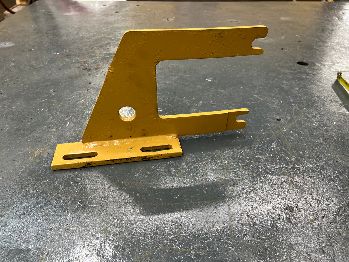 OEM Caterpillar 3406C Engine Bracket 7C-5788