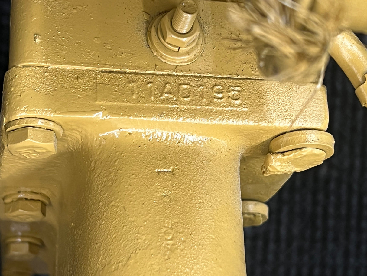 Caterpillar 3116 Valve Cover Base 7E9314, Intake Manifold 4P1847, Transfer Tube 4P1618