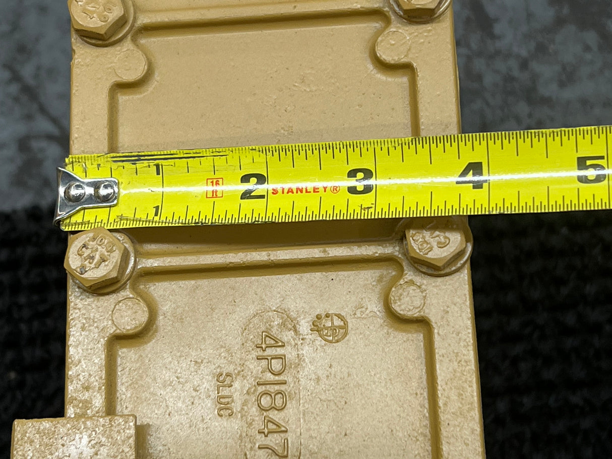 Caterpillar 3116 Valve Cover Base 7E9314, Intake Manifold 4P1847, Transfer Tube 4P1618