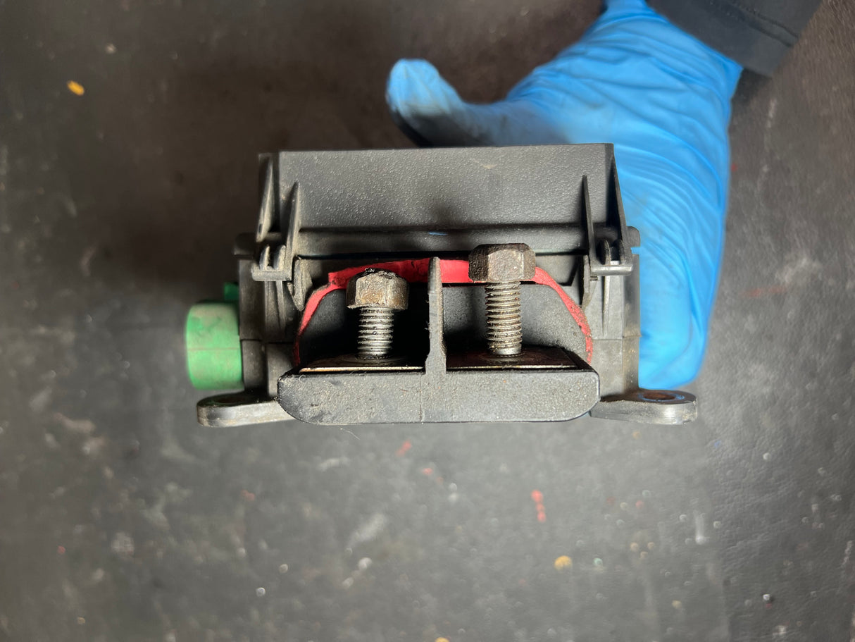 Freightliner A06-69621-000 Fuse Pane