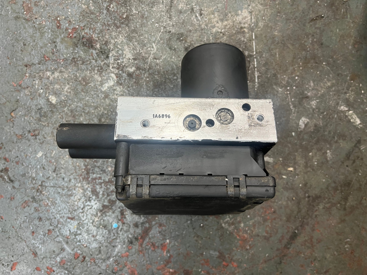 Chevrolet C5500 ABS Control Module Part # 88935852