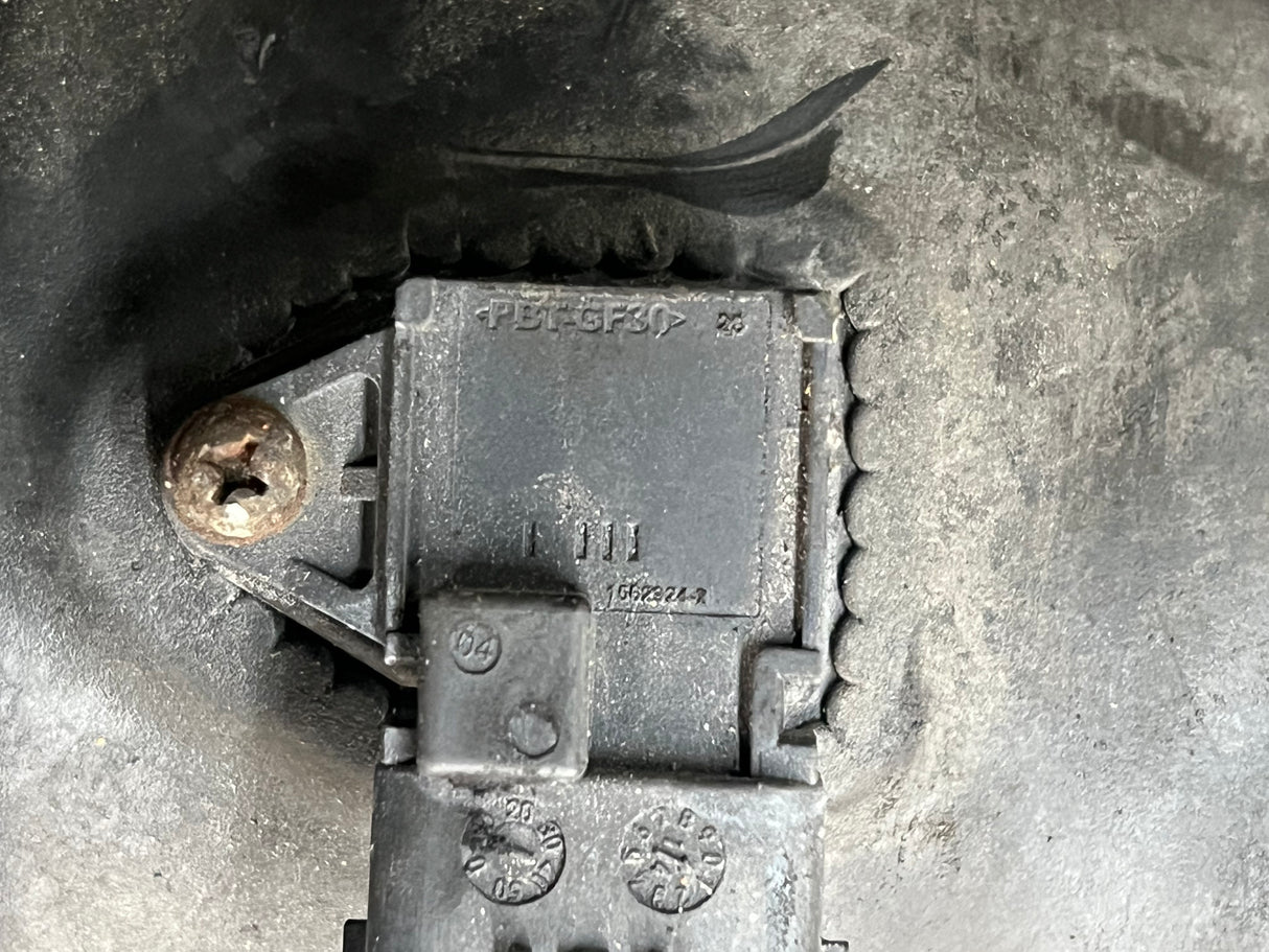 Parker Air Cleaner / Air Filter Housing Assembly Part # 0087778, 0087782