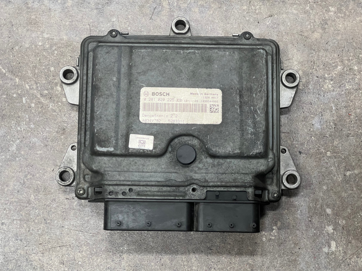 OEM 2012 Cummins Bosch Denoxtronic ACM 2.2. DPF Control Unit 5283311