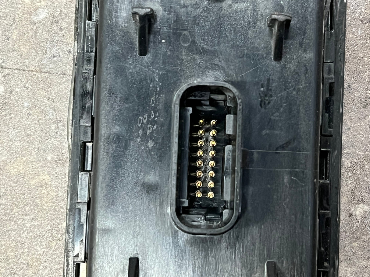 2010 Allison 29546171 Transmission Push Button Electric Shift Pad