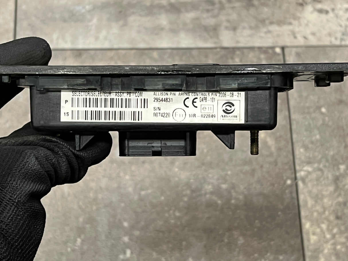 2006 Allison Transmission Push Button Electric Shifter Pad 29544831