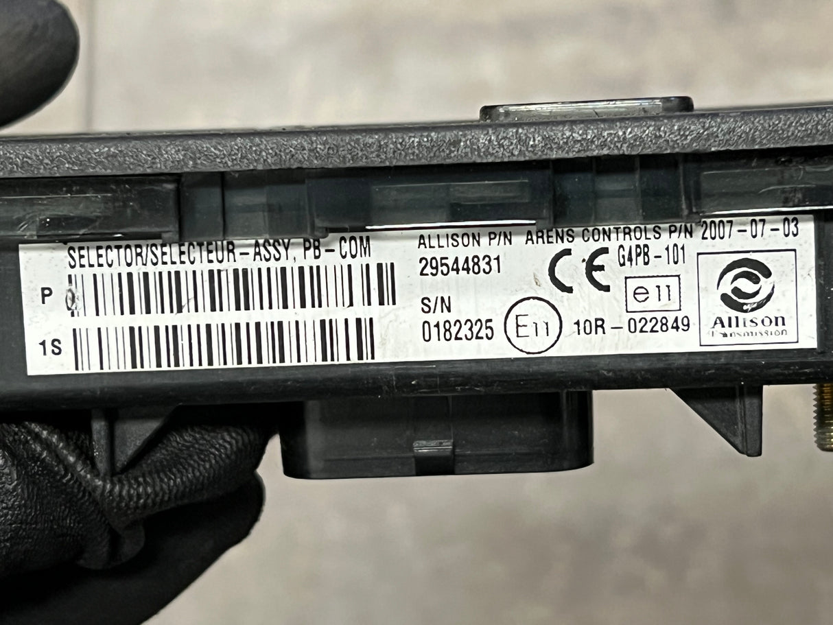 2007 Allison Transmission Push Button Electric Shifter Pad 29544831