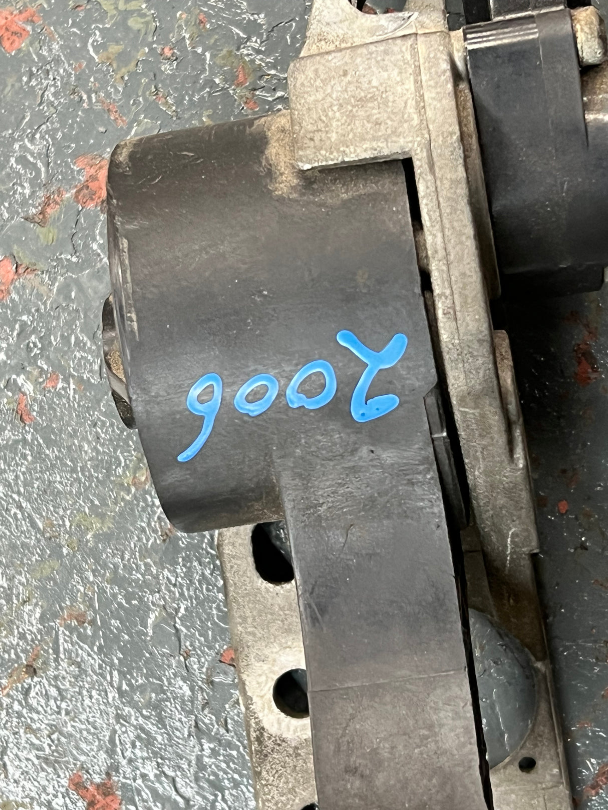 2006 Volvo Accelerator Pedal 133667