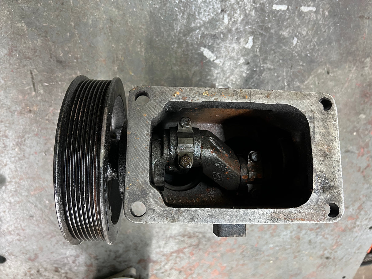 Bendix TU-TLO 550 Air Brake Compressor Bendix Part # 108111, IH Part # 1689954C91