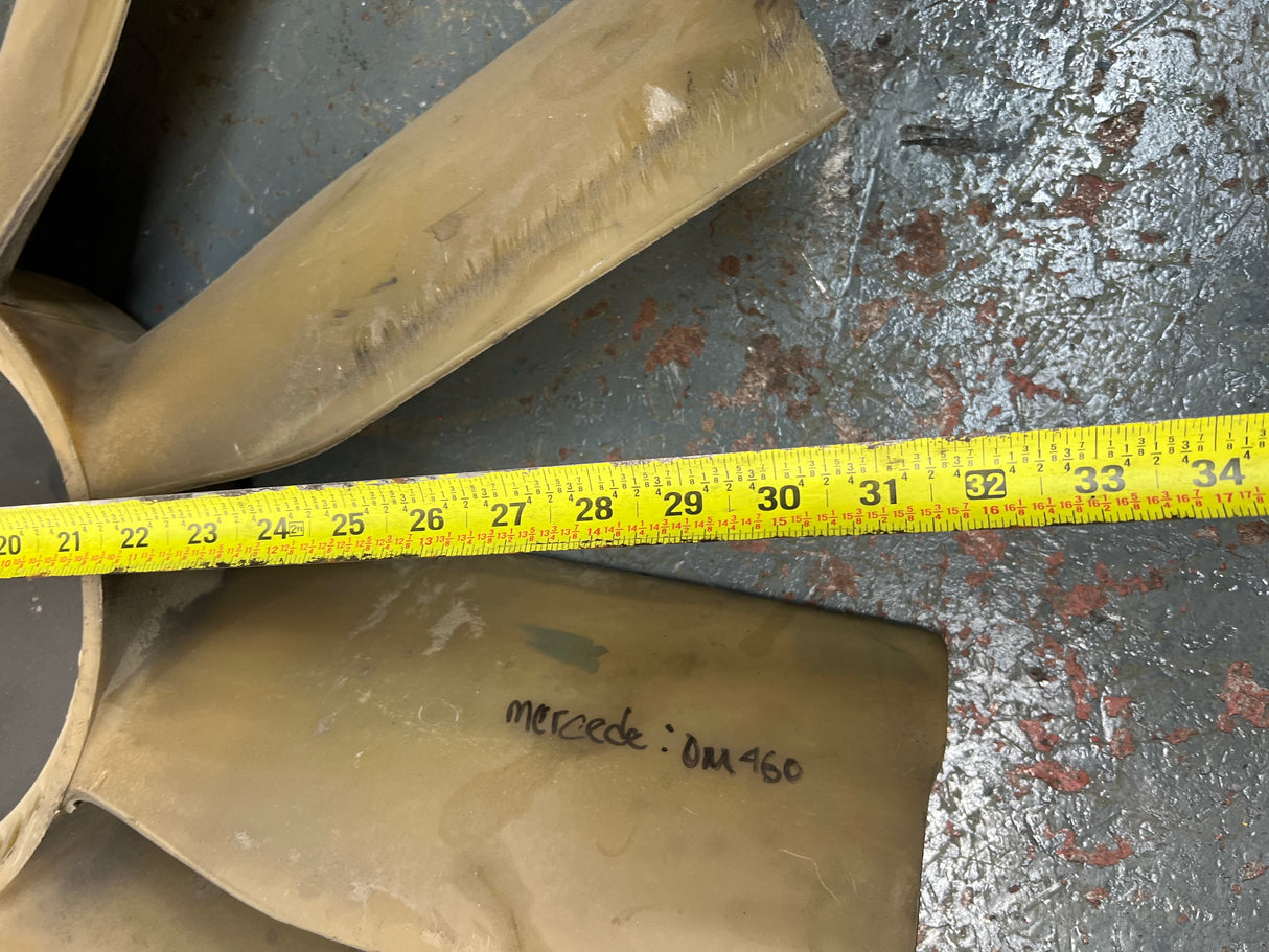 Mercedes OM460 FAN BLADE 392-08 G 32