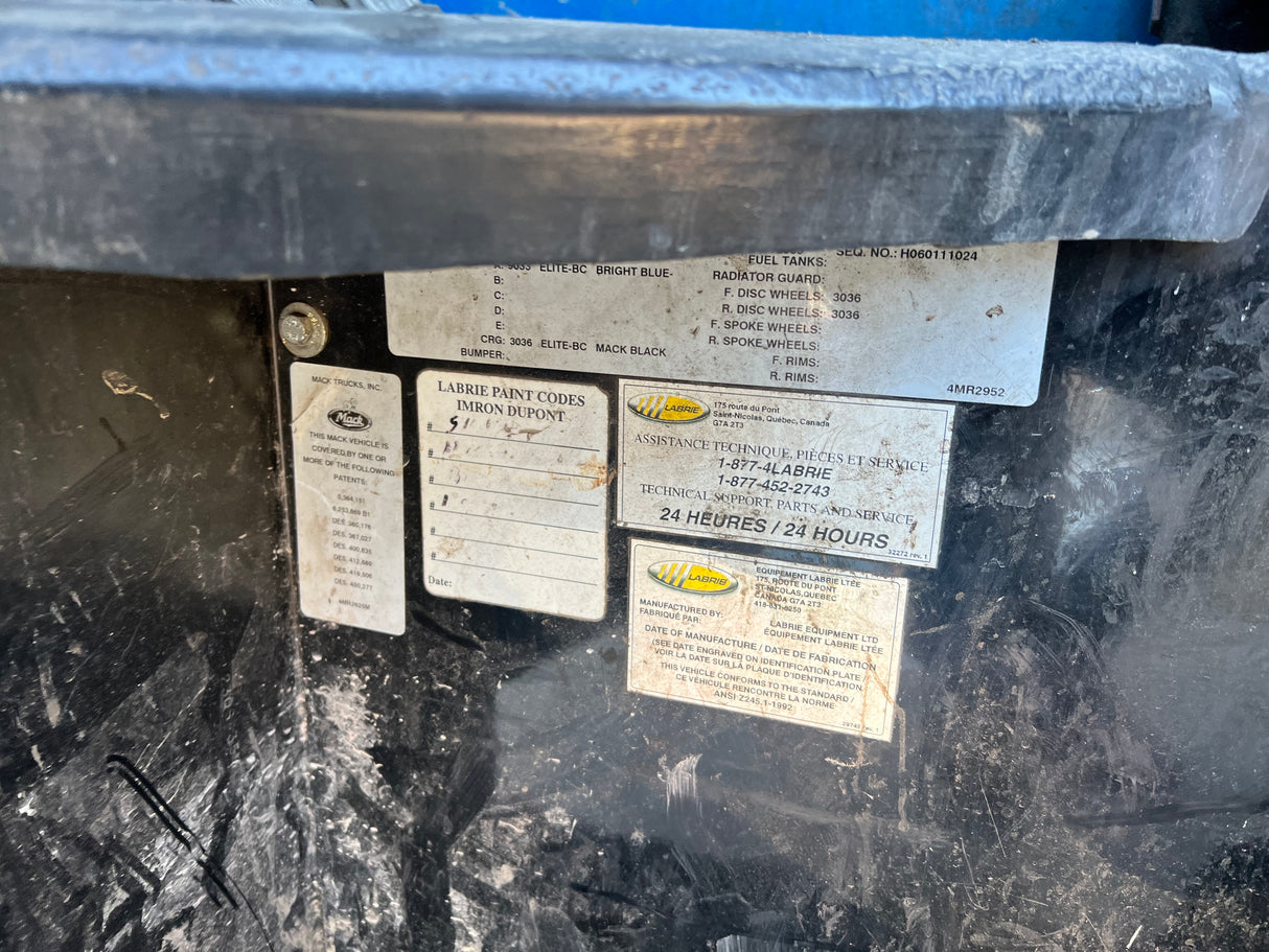 2007 Mack LE613 Forward Low Cab, 600 Series