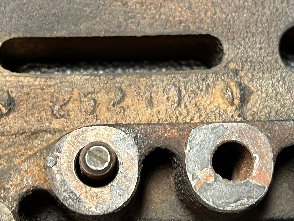 Cummins ISB 5.9L BorgWarner 1208-7 Electromagnetic Fan Clutch Mounting Base 3933371