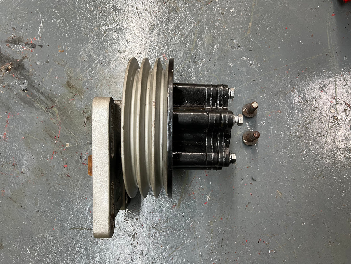 Detroit 6V92TA Fan Clutch Part # 5103868, 3-Grooved Pulley Part # 5103863-14-WF1M