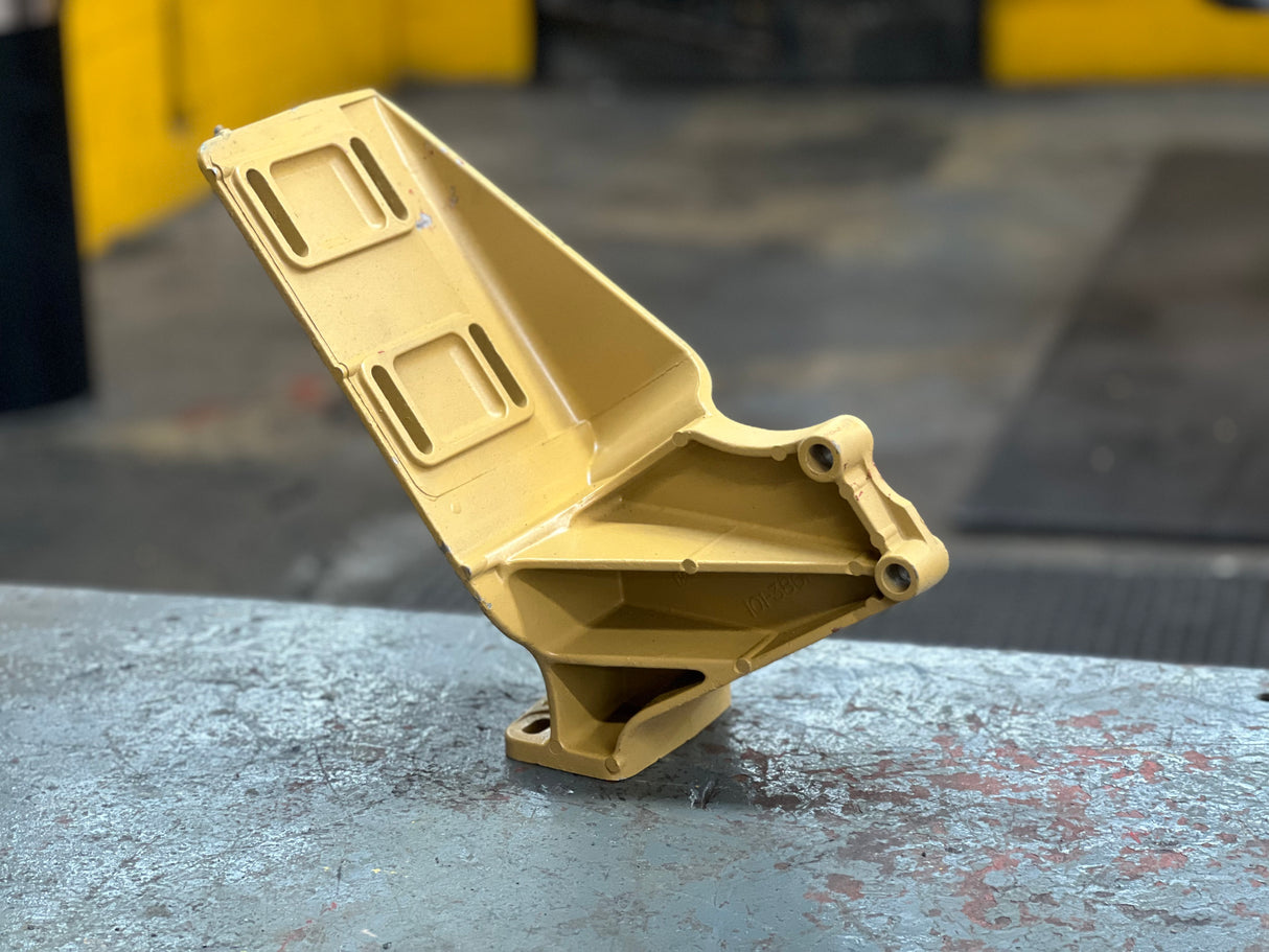 OEM Caterpillar 3406 Alternator Support Bracket 101-3861