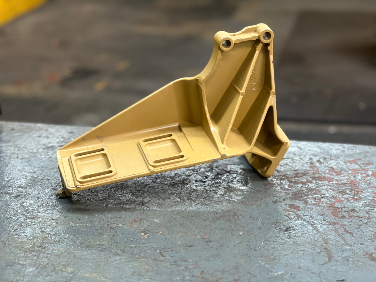 OEM Caterpillar 3406 Alternator Support Bracket 101-3861