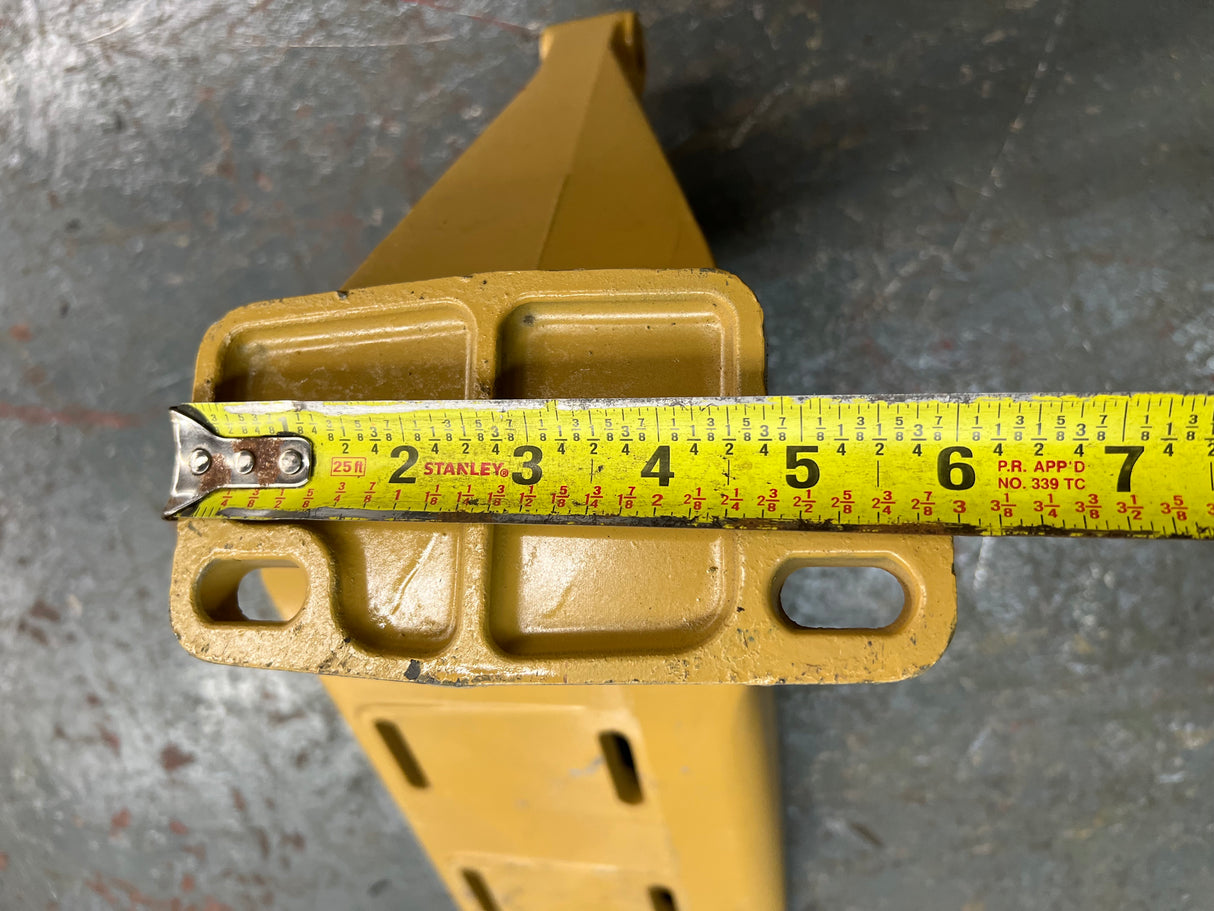 OEM Caterpillar 3406 Alternator Support Bracket 101-3861