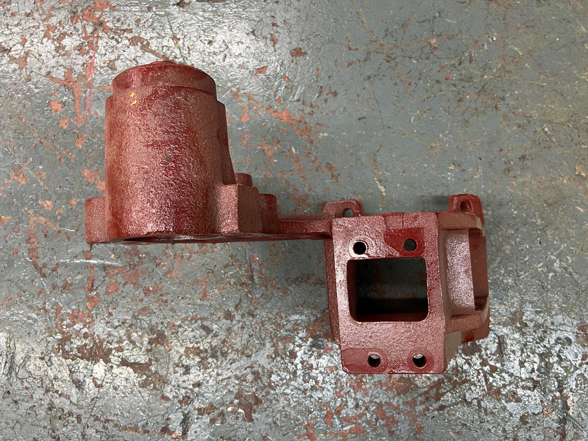 Cummins ISL 8.9L Diesel Engine Alternator Support 3970650 and Fan Hub D-3007