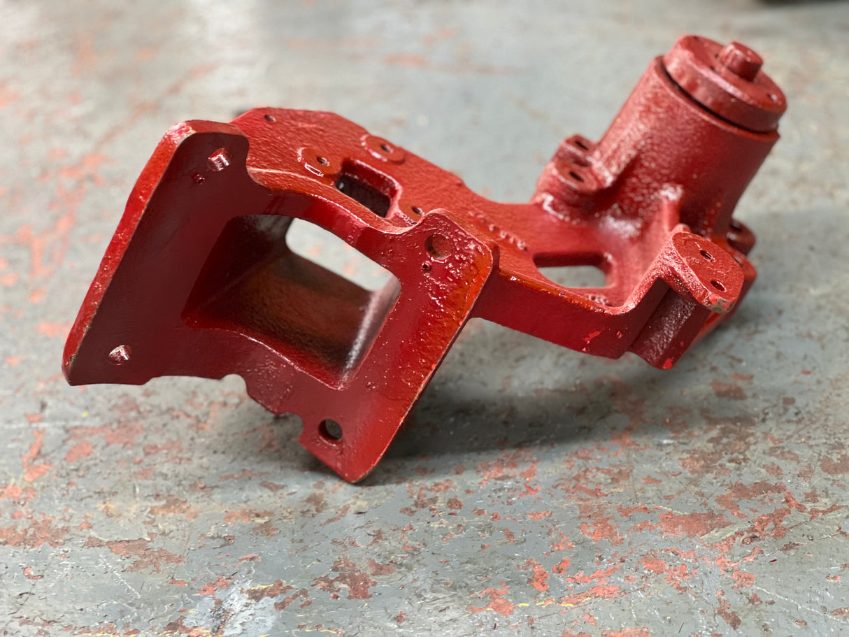 Cummins ISL 8.9L Diesel Engine Alternator Support 3970650 and Fan Hub D-3007