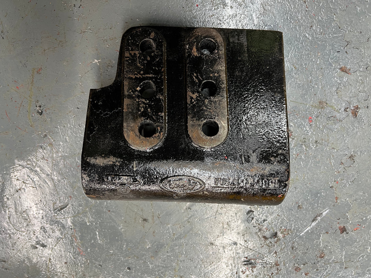 Mack Diesel Engine Mount 158GB5175M