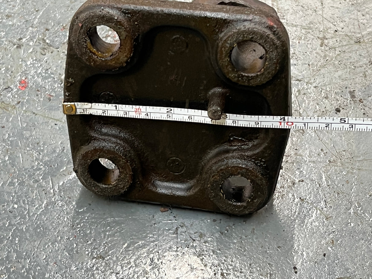 Cummins ISB Driver's Side Engine Mount Part # 01-30509-000, LEFT Side