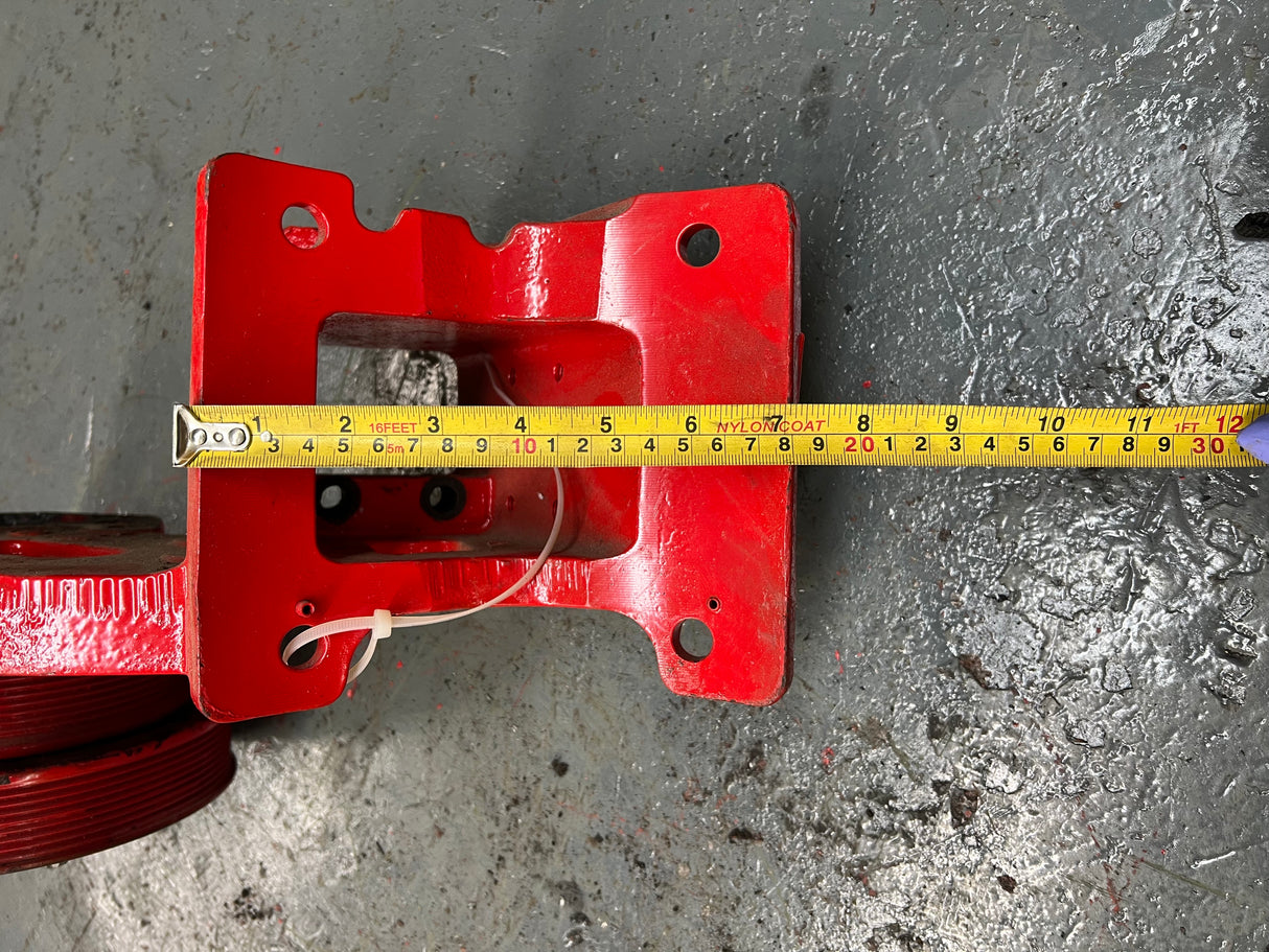 Cummins ISL Alternator Support Bracket Part # 3970650, Pulley Part # 3924977