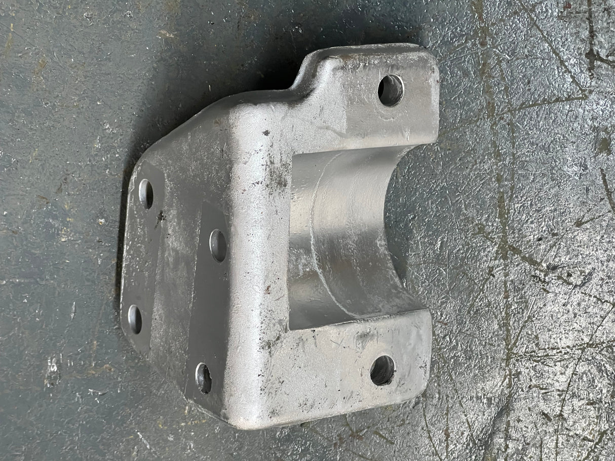 Ford Part # F3HT-6096-BB Rear Engine Motor Moun