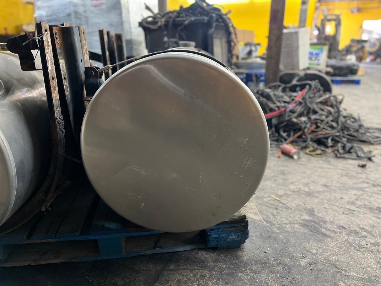 Kenworth 100G Aluminum Fuel Tank, 100 GALLONS