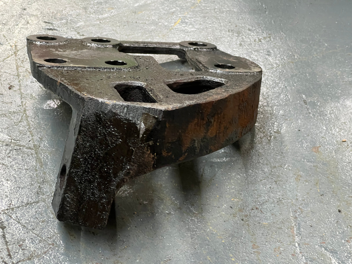 Cummins ISX Rear Engine Mount 3606385C2