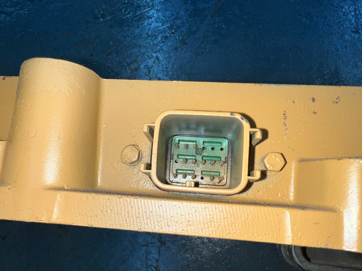 Caterpillar C11/C13 Valve Cover Base Part # 283-0238