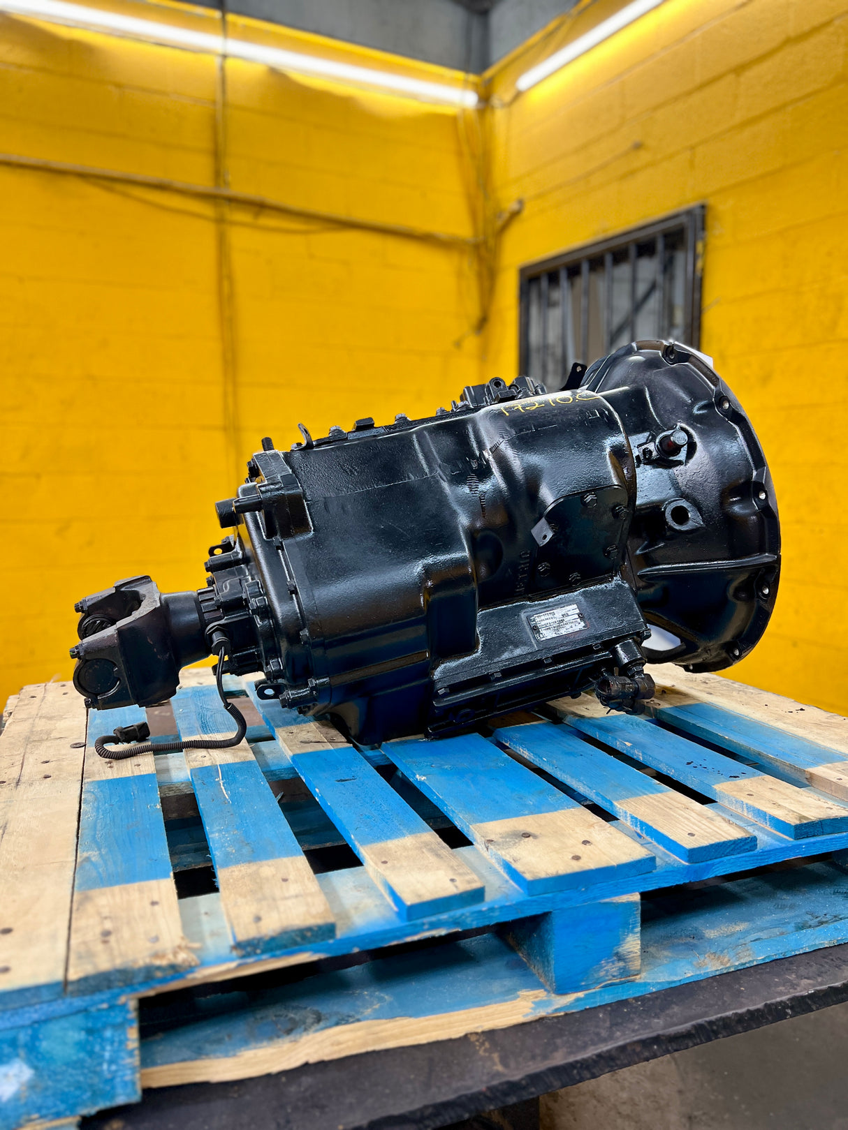 Eaton Fuller FRO17210C Transmission For Sale