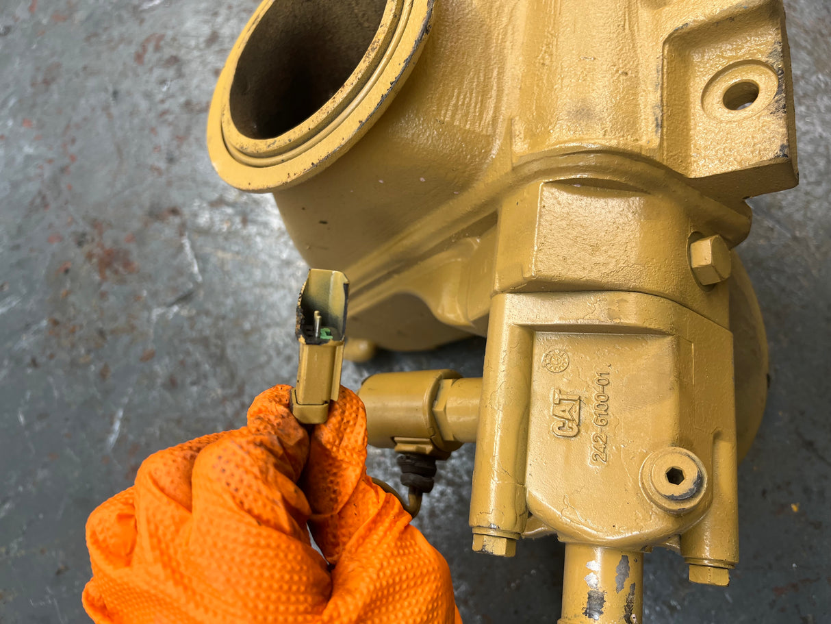 OEM Caterpillar C15 Diesel Engine Intercooler Part # 247-6406, 242-6101