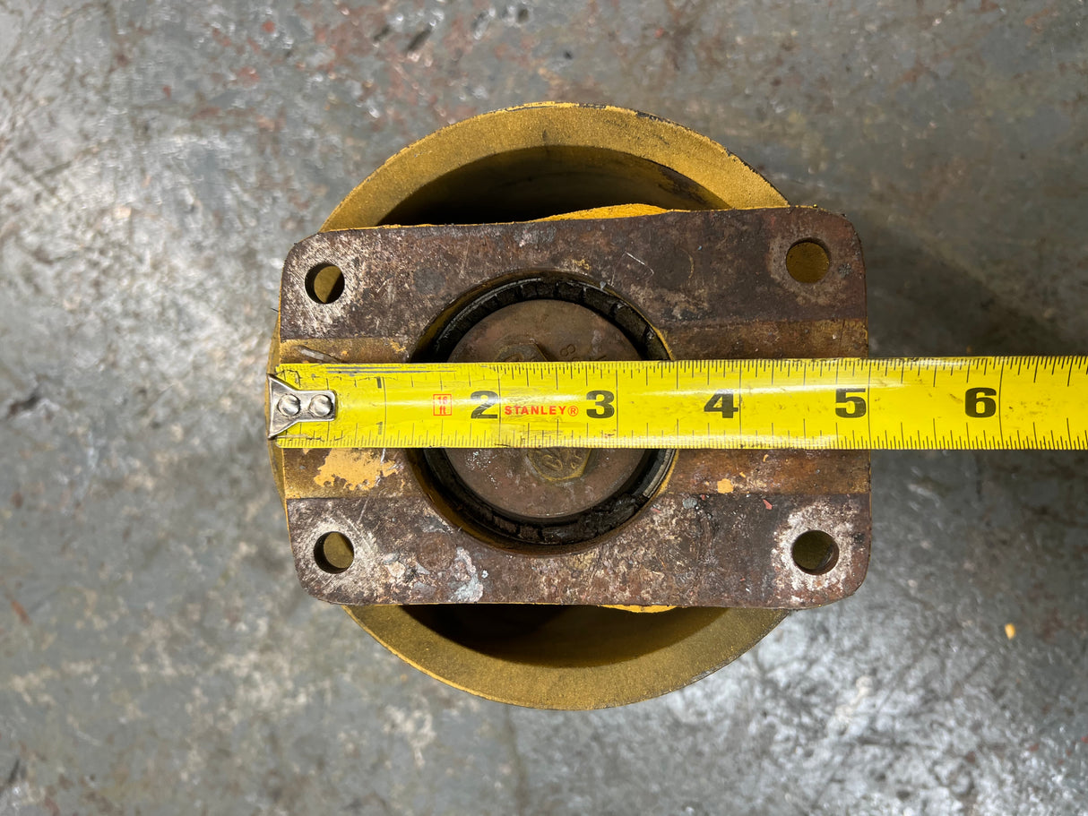 Caterpillar C7/3126 Diesel Engine Fan Drive Base & Bearing