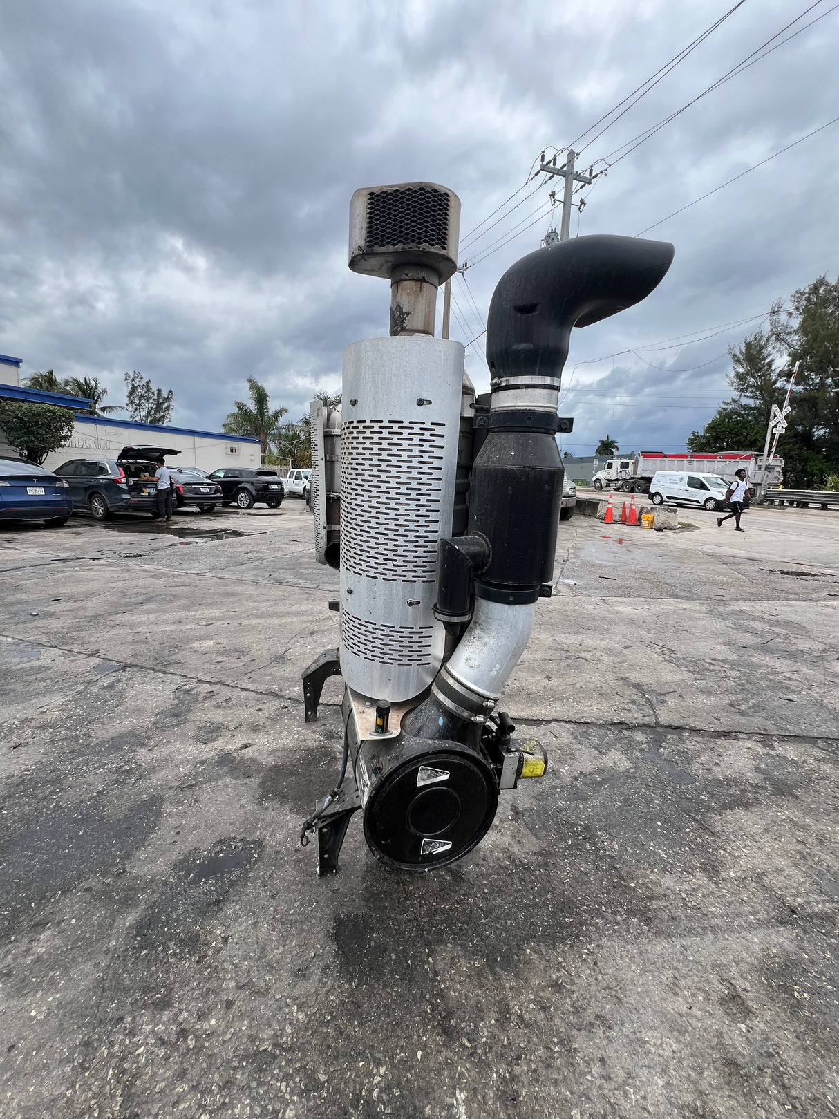 OEM Mack / Volvo Engine After-Treatment and Air Intake System 21357470