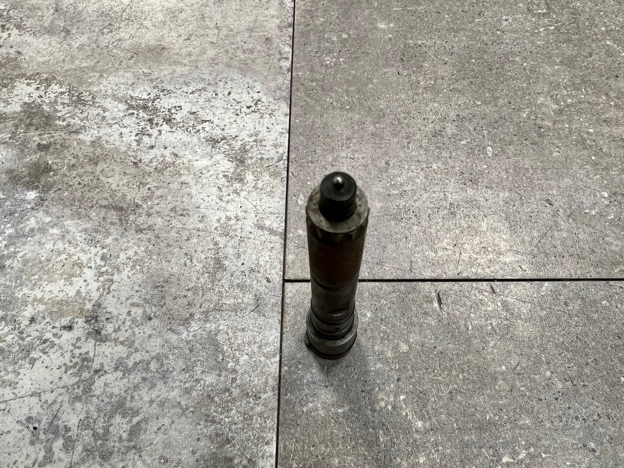 1992 Mack E7 Injector Part # HNM 780322, NHM 78035, Mechanical E7