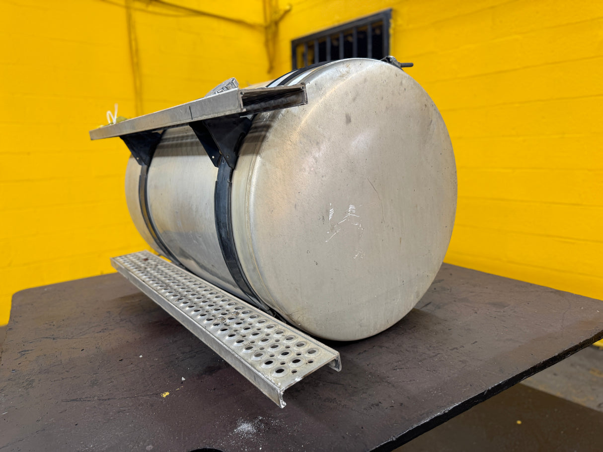 84 Gallon 2013 Autocar Fuel Tank Part # 3510761C95 For Sale