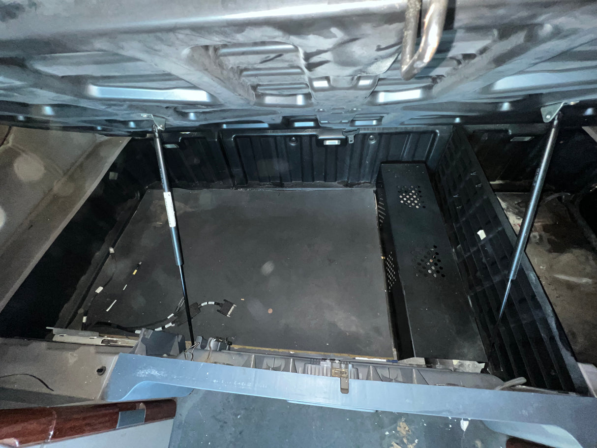 2013 Freightliner Cascadia 125 Conventional Sleeper Cab