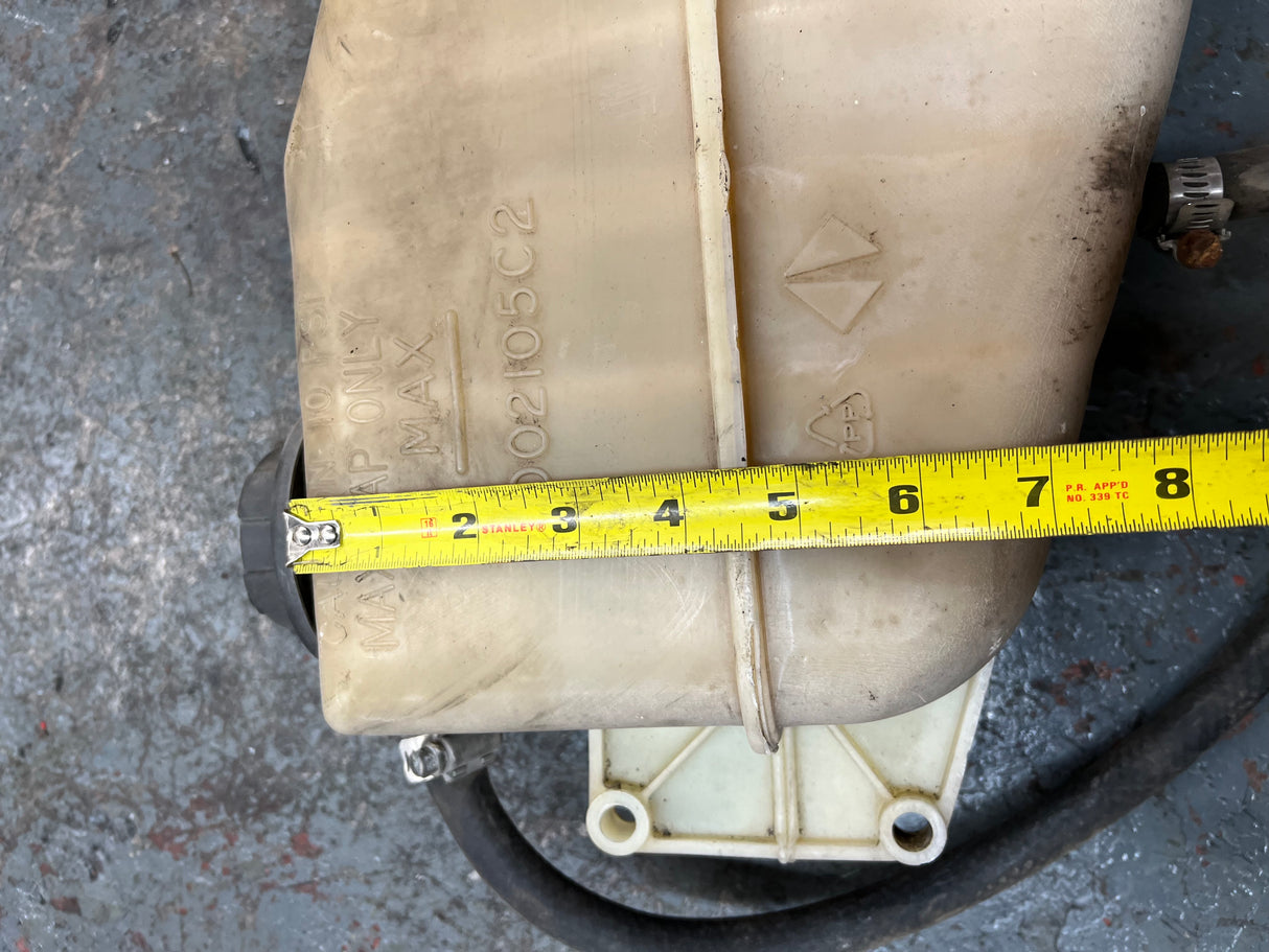 1990-2006 International 3800 Radiator Overflow Bottle 2002105C2
