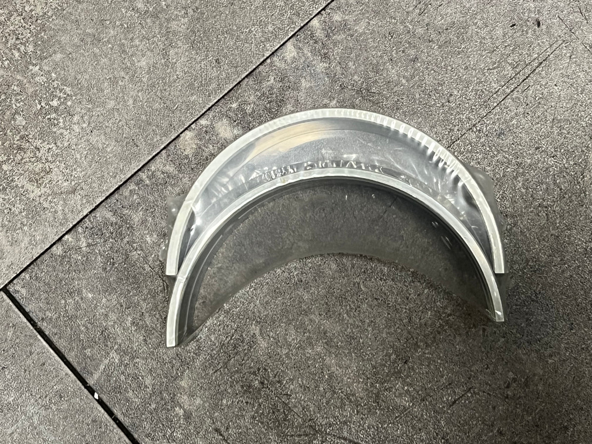 International Navistar Main Bearing Part # 470160