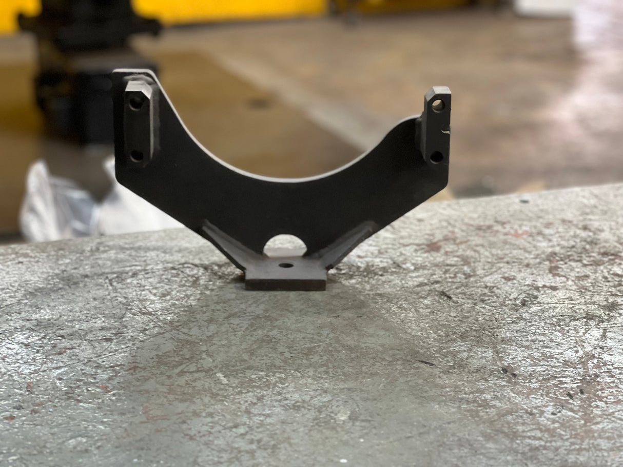 2006 Cummins ISB 5.9L Front Engine Mount