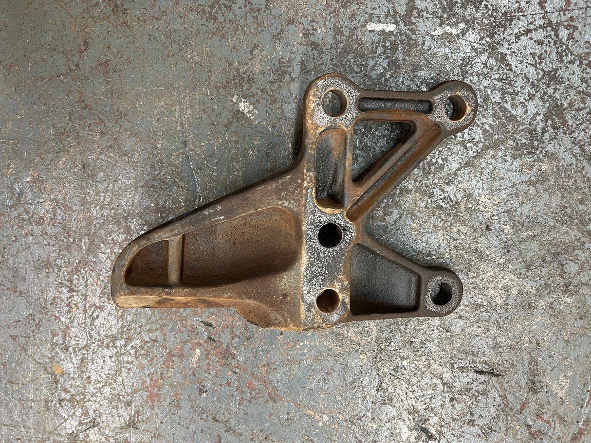 Cummins ISX15 Left Rear Engine Mount Part # 0132788000