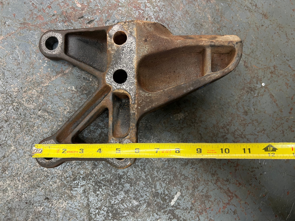 Cummins ISX15 Left Rear Engine Mount Part # 0132788000