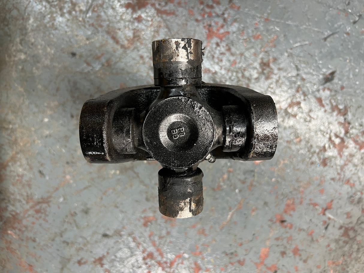 OEM Spicer Drive Shaft Part # C70-3-19-2