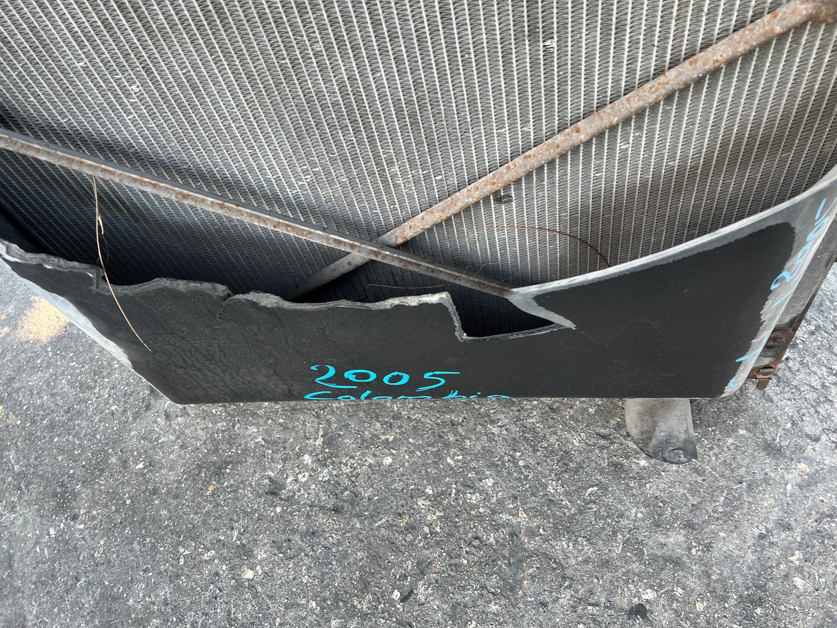 2005 Freightliner Columbia 120 Cooling Assembly