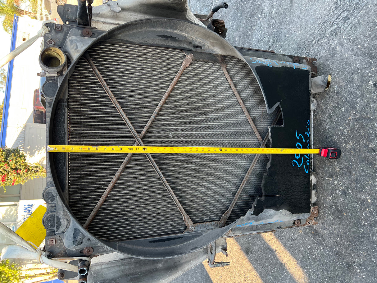 2005 Freightliner Columbia 120 Cooling Assembly