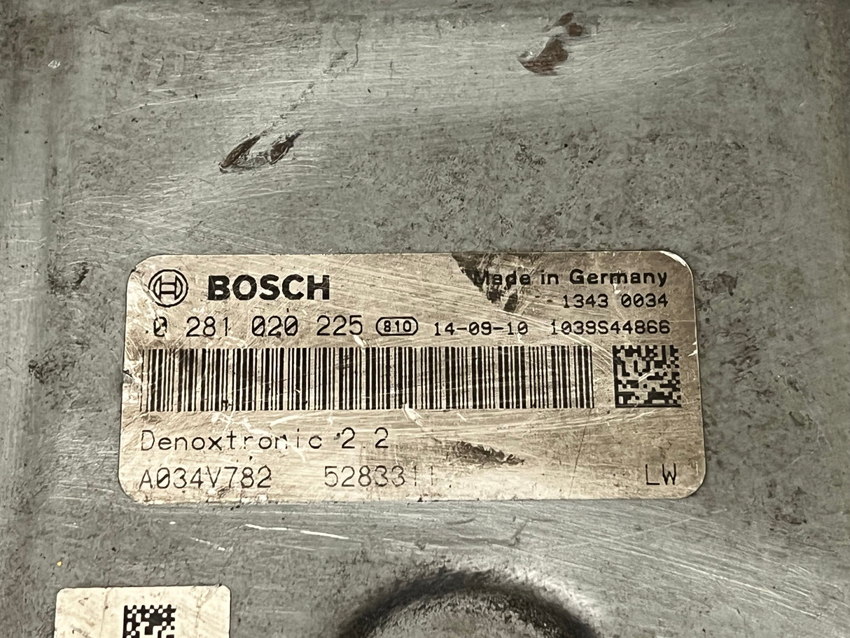 OEM Cummins Bosch Denoxtronic ACM 2.2. DPF Control Unit P/N 5283311, Bosch P/N 0 281 020 225