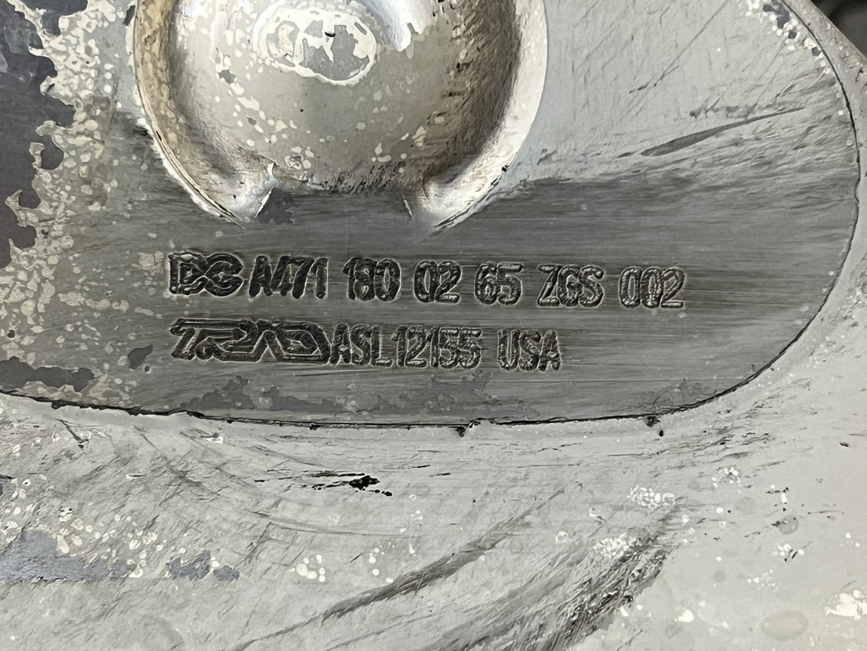 Detroit DD13 Oil Filter Housing / Thermostat / Water Pump Module Part # A 471 180 38 10 ZGS 001, A4711803810ZGS001