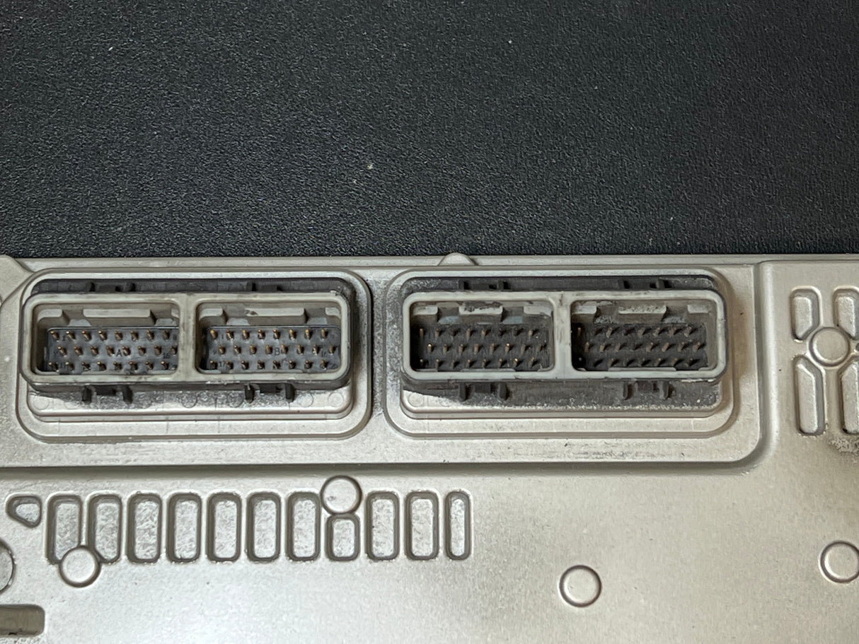 International DT466E ECM/ECU/PCU/PCM Part # 1839368C1, 1842443C95