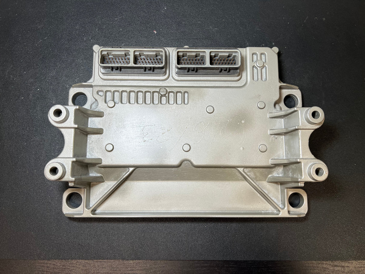 International DT466E ECM/ECU/PCU/PCM Part # 1839368C1, 1842443C95