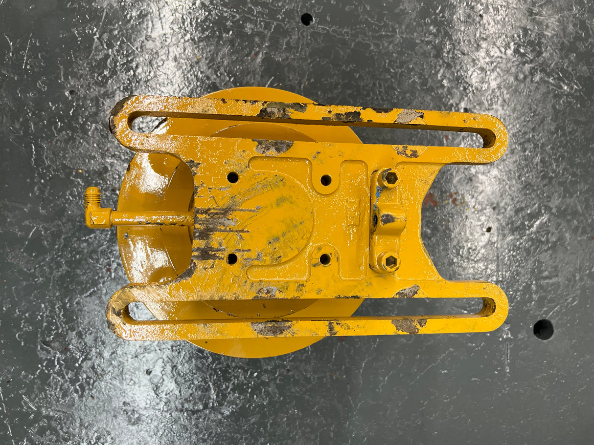 (CORE / FOR PARTS) Caterpillar C15 Horton Fan Clutch Part # 601158, 605171, Mounting Base P/N 611620